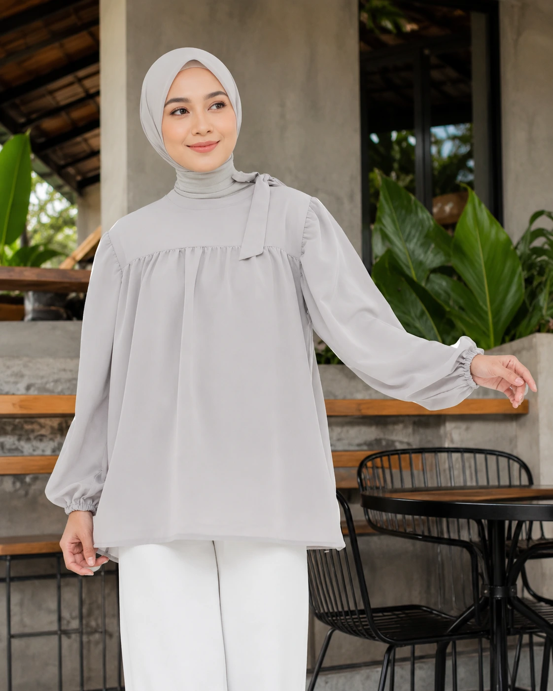 Future Plain Blouse — PURU KAMBERA